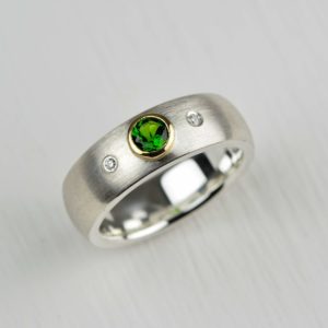 sterling silver and 18ct gold ring with chrome diopside and diamonds