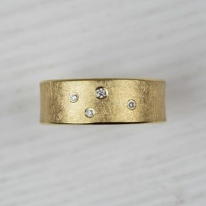 18ct gold and sterling silver ring with diamonds