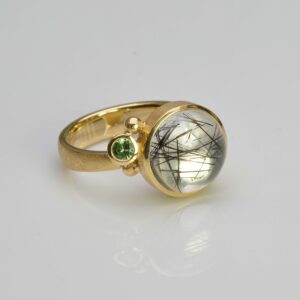 18ct gold tourmalated quartz and tsavorite ring